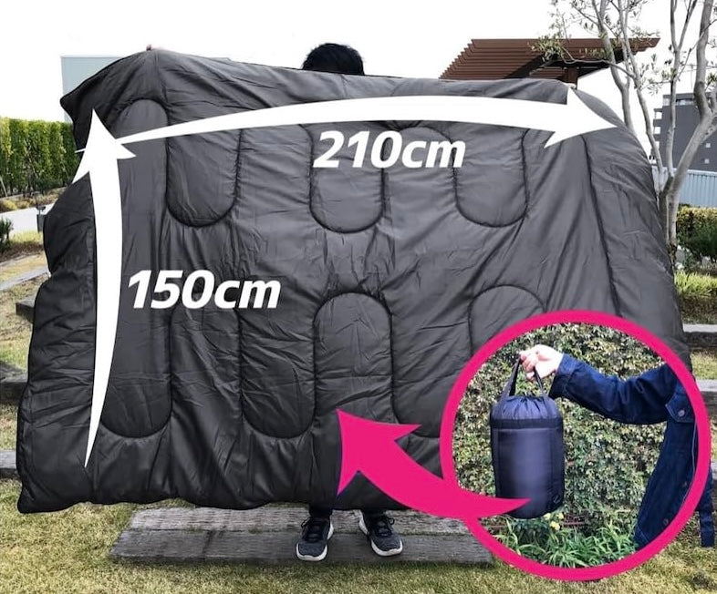 収納時から43倍広がるドデカの寝袋！