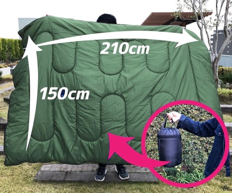 収納時から43倍広がるドデカの寝袋！